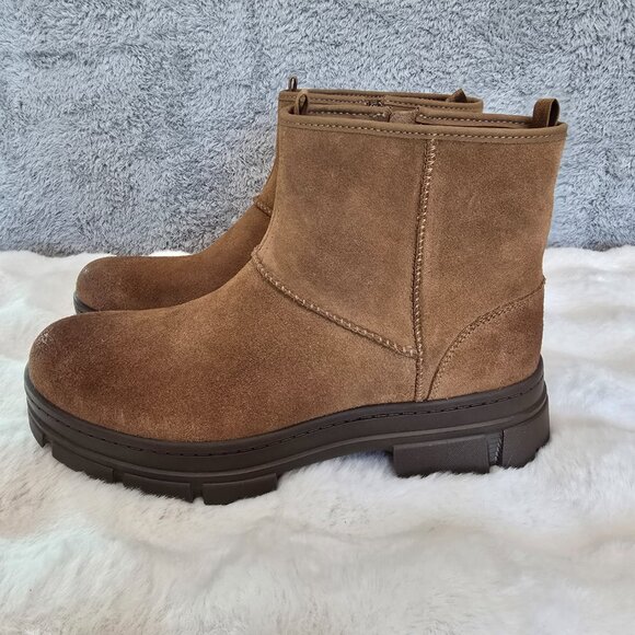 UGG Men's Skyview Classic Pull-On Chelsea Chestnut Suede Ankle Boots Sizes NEW - Picture 3 of 10